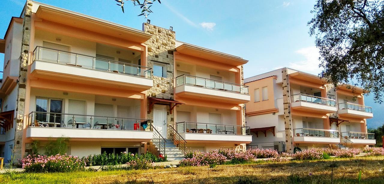 Porto Thassos Apartments & Studios Skala Potamia  Extérieur photo
