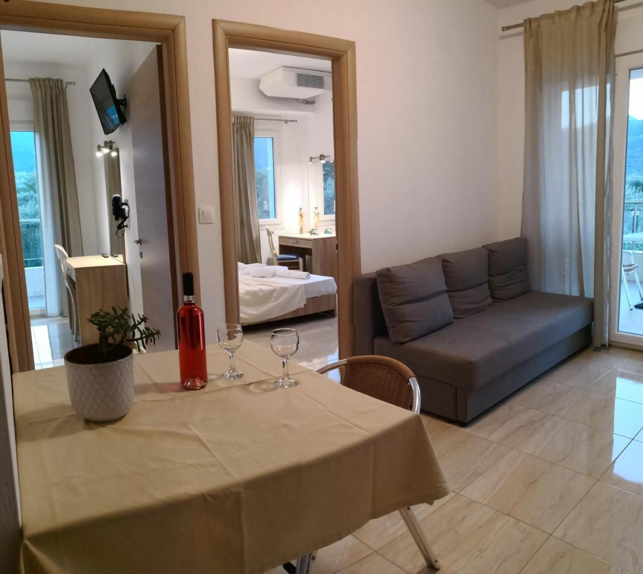 Porto Thassos Apartments & Studios Skala Potamia  Extérieur photo